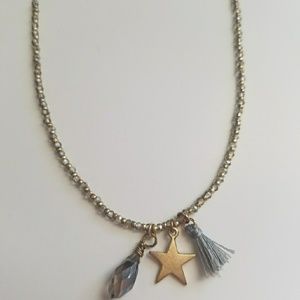 🌻Star and tassel necklace🌻